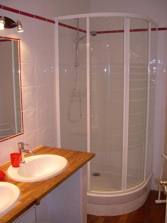 Le Vieux Chateau Airvault Номер фото